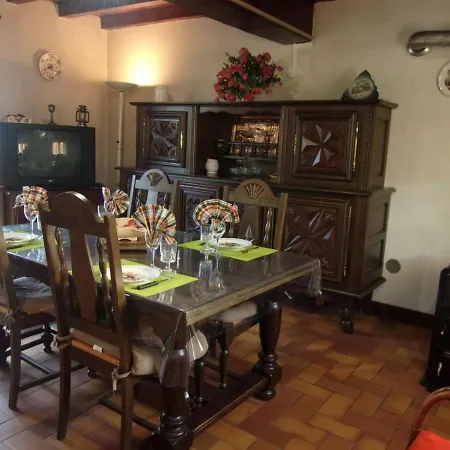 Ferienhaus , 4 Pieces, 5 Personnes - Fr-1-489-321 Avrilly (Allier)